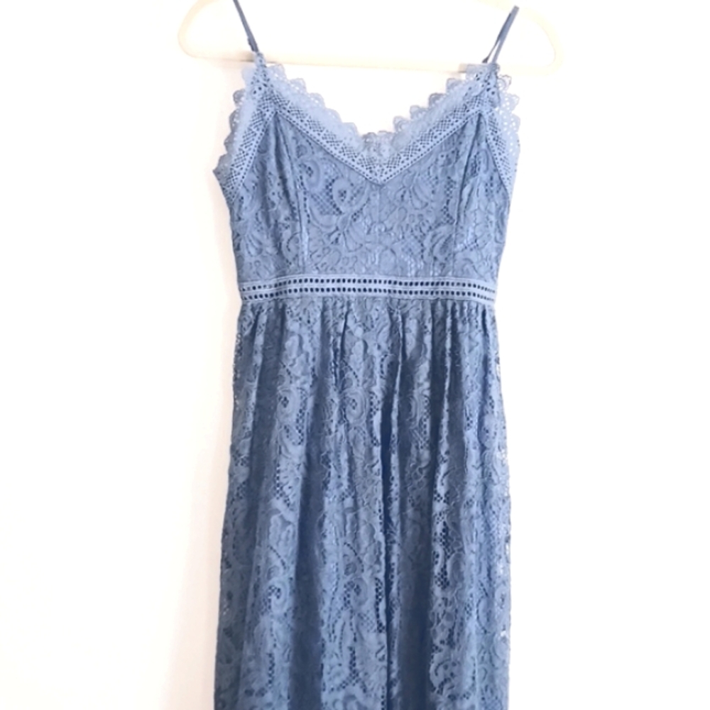 Altar'd State "Allure Blue" Lace Midi Dress in Size M (NWT)
